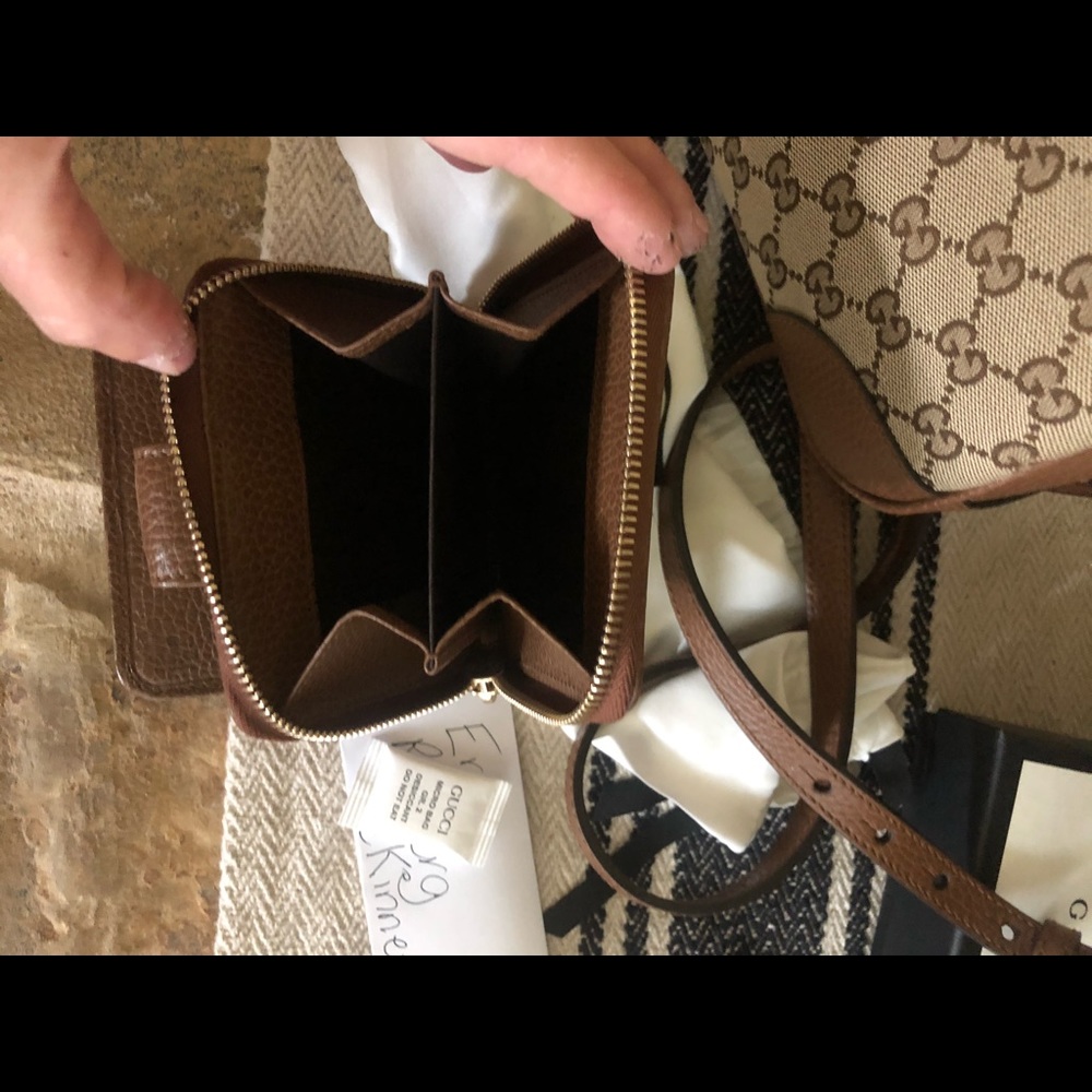 Gucci Bree Crossbody and Wallet - Picture 10 of 11